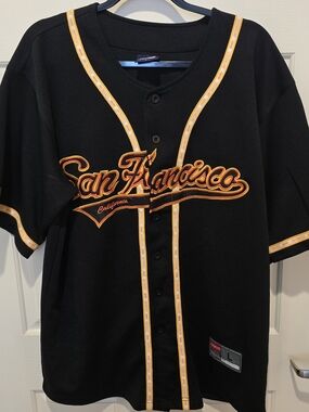 San Francisco California Baseball Jersey Men’s Large Black Button Up Jersey